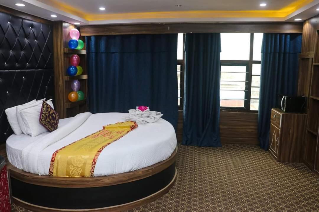 Hotel Suryansh Pvt Ltd Hetauda Ngoại thất bức ảnh